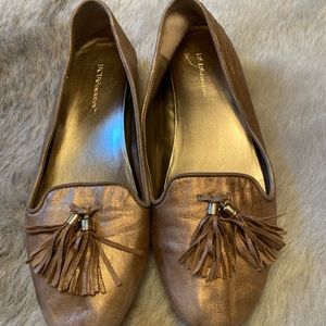 BCBG Rose gold flats